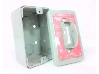ARRANC. 3P 1T 2 POS.30A C/CAJA  7810G