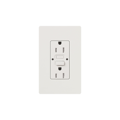 Tomacorriente 125V 15A resistente a manipulaciones, color blanco.: CAR15GFSTWHS