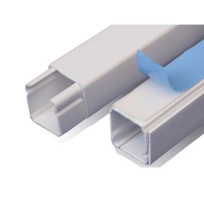 Canaleta con retenedor+adhesivo, 20x20 mm x 2 mts. DXN10071 Schneider Electric DXN10071