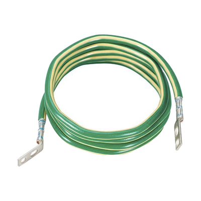 Jumper para Aterrizar Equipos, 6 AWG, con Terminal Doblada a 45 Grados, Para Conexión a Tierra y Terminal Recta Para Equipos, 3.6 m de Largo  GJ6144UH