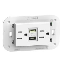 TOMA DE CORRIENTE DUPLEX 2P+T C/2 USB A+C BCO 3MOD. 127V 3.1 - KW4188AC