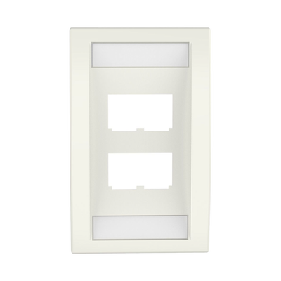 Placa de Pared Vertical Ejecutiva, Salida Para 4 Puertos Mini-Com, Con Espacios Para Etiquetas, Color Blanco Mate  CFPE4IWY