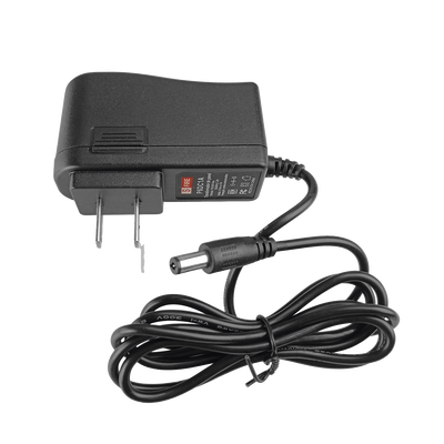 Fuente de poder de 6 Vcd regulado @ 1A; Voltaje de entrada de 100-240 Vca. Certificación de NOM P6DC1A