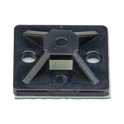 Montaje-Sujetador Adhesivo STRONGHOLD de 4 Vías de 3/4" x 3/4" x 1/4", Color Negro,  Nylon 6.6 Retardante de Llamas V-2, Paquete de 100pz  SMP12A-C0